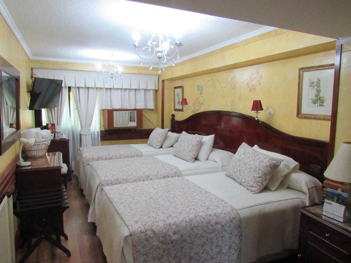 Hotel Ciudad De Vitoria Santiago de Chile Bagian luar foto